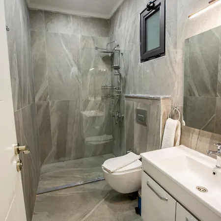 Villa Royal 3 *