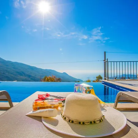 Royal 3 * Kaş